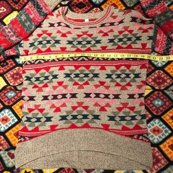NWT Aéropostale Aztec Geometric Knit Sweater XS • Soft Cozy Fall Winter Pullover - Picture 5 of 7